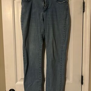 Lee Classic Fit Light Blue Jeans